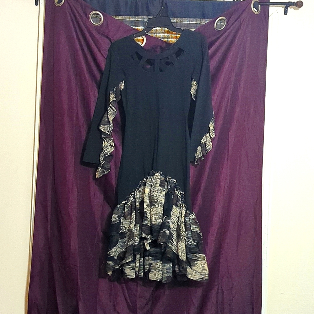 90s black fitted mid sleeve dress